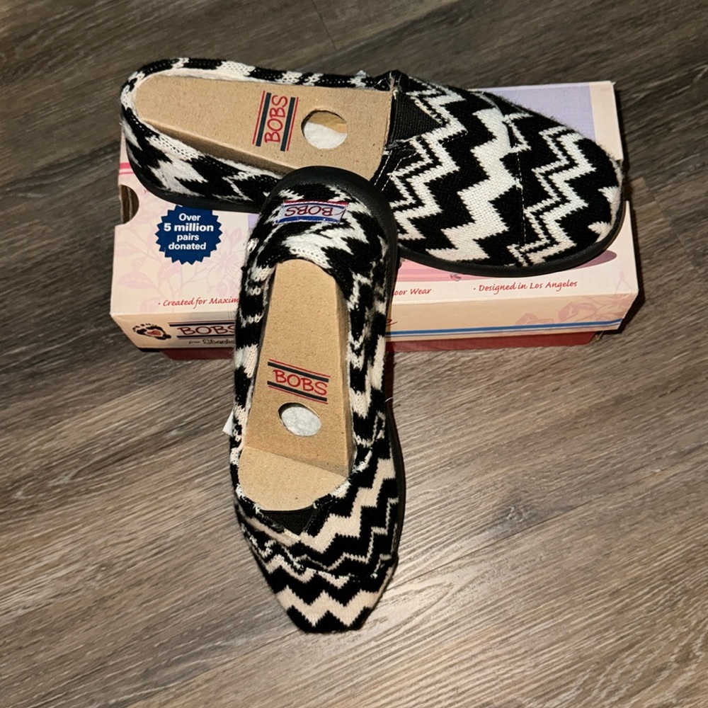 BOBS from Skechers. Black and white zig zag. Size 8.5.